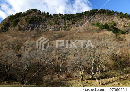 奈良縣 Soni 村的 Byobuiwa 97360334