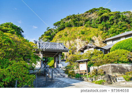 Kamakura City Anyo-in, which is related to Hojo Masako 97364038