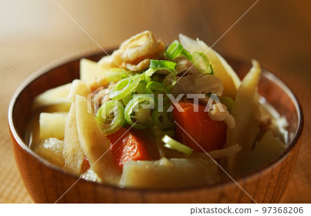 熱豬肉湯 97368206