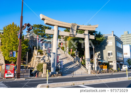 山口縣下關市龜山八幡宮 山口縣下關市龜山八幡宮 97371029