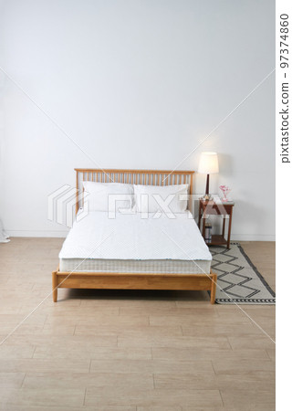 床 97374860