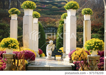 秋景、祭典、巔峰之地 97378209