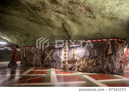 瑞典首都斯德哥爾摩藝術地鐵站美景 97383253