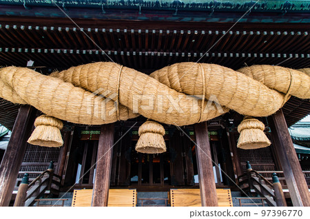 Miyajidake Shrine, Fukuoka Prefecture - Worship Hall and Large Shimenawa Miyajidake Shrine, Fukuoka Prefecture - Worship Hall and Large Shimenawa 97396770