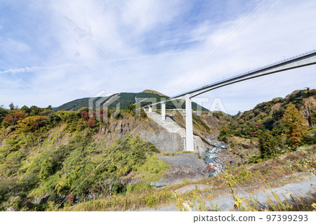 New Aso Bridge New Aso Bridge 97399293