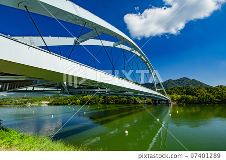 美麗的府中湖府中湖大橋 97401289