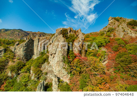 Autumn leaves of Shodoshima Kokasei 97404648