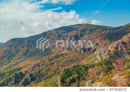 Autumn leaves of Shodoshima Kokasei 97404672