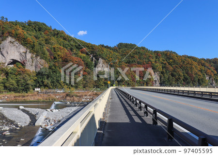 穴山橋（山梨縣韭崎市） 97405595
