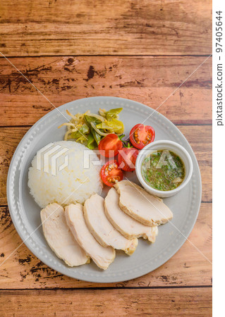 steamed chicken lunch 97405644
