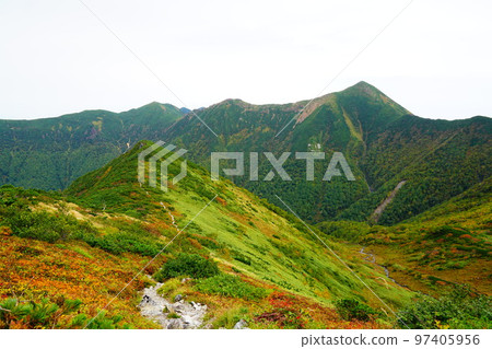 Hokkaido, Mt. Horoshiri, North Cirque and Mt. Totsubetsu 97405956