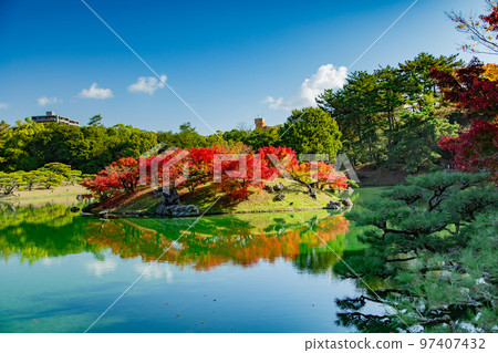 Ritsurin Park Autumn foliage is the best 97407432