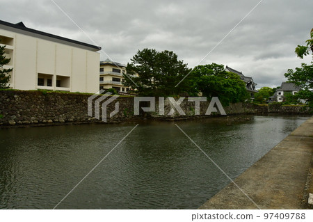 Ishida Castle 049 97409788