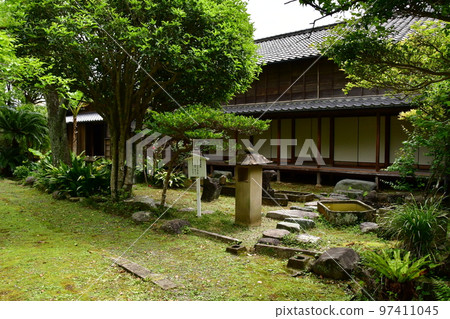 Ishida Castle 104 97411045