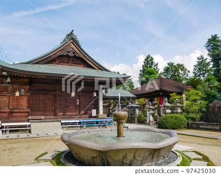 Jison-in Main Hall and Miroku-do Hall 97425030