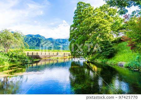 美麗的南阿蘇村的水源風景(小池源)名勝:小池名水百選 美麗的南阿蘇村的水源風景(小池源)名勝:小池名水百選 97425770