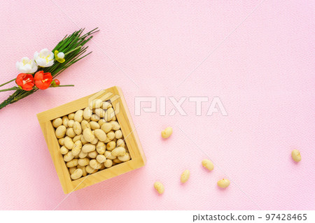 Setsubun bean-throwing image background Setsubun bean-throwing image background 97428465