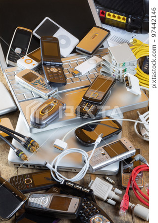 Obsolete Tech 97442146