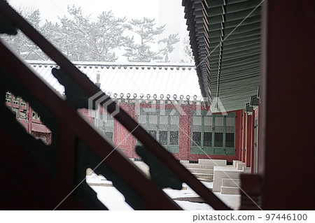 雪天的德壽宮風光 雪天的德壽宮風光 97446100
