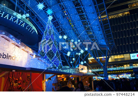 福岡縣福岡市博多站前聖誕市場的燈飾和聖誕樹_31 福岡縣福岡市博多站前聖誕市場的燈飾和聖誕樹_31 97448214
