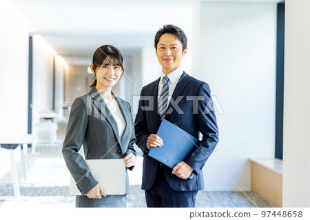 Business image of men and women Photography cooperation "LINK FOREST" Business image of men and women Photography cooperation "LINK FOREST" 97448658
