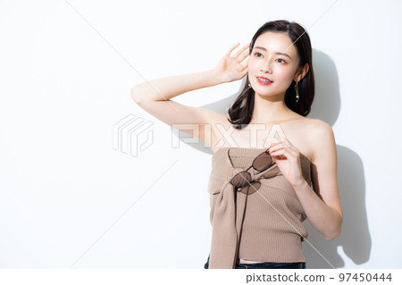 夏季身體護理形象 夏季身體護理形象 97450444