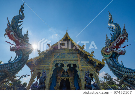 Wat Rong Sua Ten（藍廟）泰國清萊 97452107