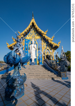 Wat Rong Sua Ten(藍廟)泰國清萊 Wat Rong Sua Ten(藍廟)泰國清萊 97452231