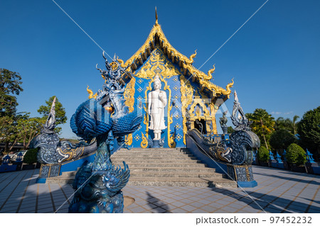Wat Rong Sua Ten（藍廟）泰國清萊 97452232