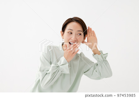 聽女白人背景 97453985