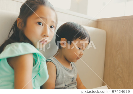 兄弟 兒童 孩子 97454659