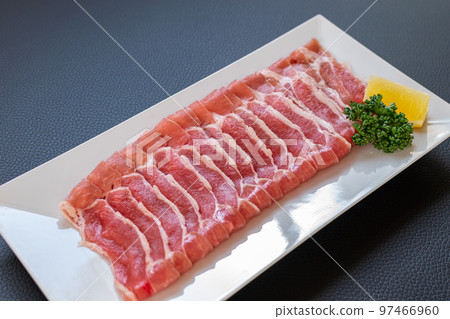 imported pork slices 97466960