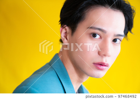 Young man Korea beauty hair care skin care 97468492