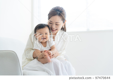 Baby and mother 97470644