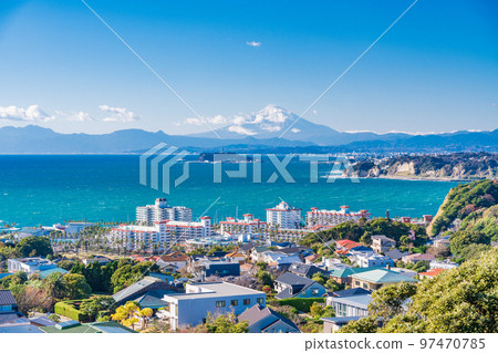 (Kanagawa Prefecture) Enoshima and Mt. Fuji seen over the residential areas of Shonan and Zushi 97470785