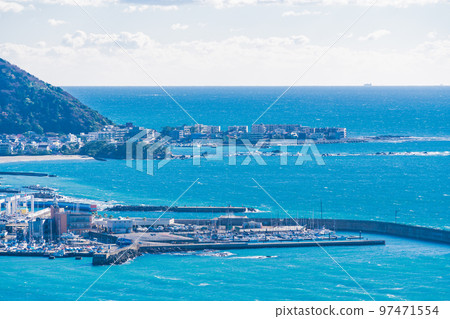 (Kanagawa Prefecture) Hayama Marina to see from the office mountain park 97471554