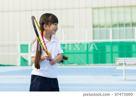 孩子打網球 97473000