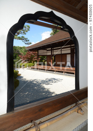 秋天的大德寺 光輪院方丈辦公室和庭園 京都市北區紫野 97488605