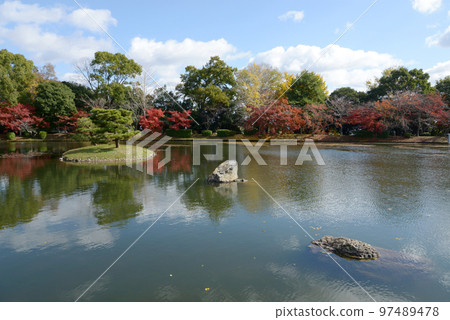 秋天的大覺寺,秋葉的大澤池,佐賀市右京區,京都市 秋天的大覺寺,秋葉的大澤池,佐賀市右京區,京都市 97489478