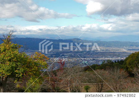從高處看到的山形市 從高處看到的山形市 97492802