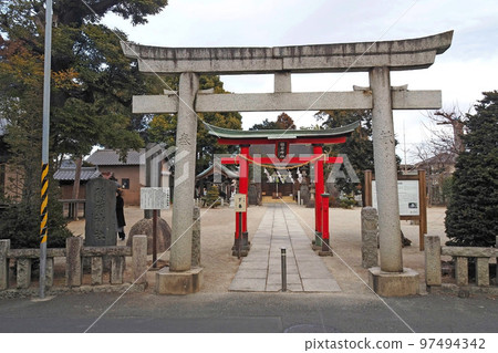 Torii of Okegawa Inari Shrine [Okegawa City, Saitama Prefecture] 97494342