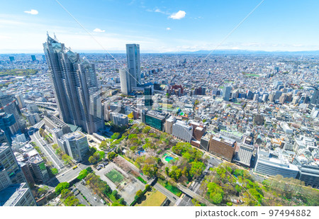 Spring in Tokyo, Mt.Fuji wide view from Shinjuku 97494882
