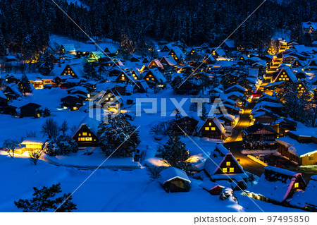 冬天的白川鄉(夜景) 冬天的白川鄉(夜景) 97495850