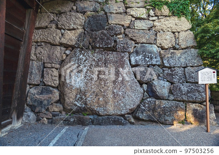 長野上田城東虎口八倉門真田石 97503256