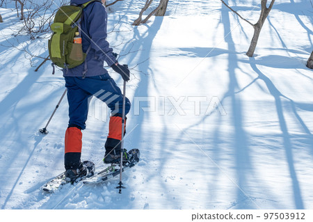 Image of snow chute trekking Kagami Oyama 97503912