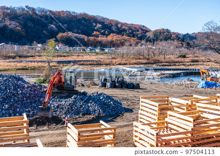 河流建設、木結構工程、地板加固工程 河流建設、木結構工程、地板加固工程 97504113