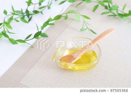 olive oil and spoon olive oil and spoon 97505368