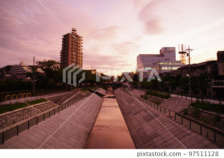 From the bridge (evening walk) 97511128