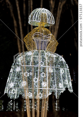 Menina. Menina de luz decorating the streets of the city of Madrid at Christmas time. Merry Christmas 2022. Photography. 97513837