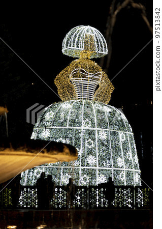 Menina. Menina de luz decorating the streets of the city of Madrid at Christmas time. Merry Christmas 2022. Photography. 97513842